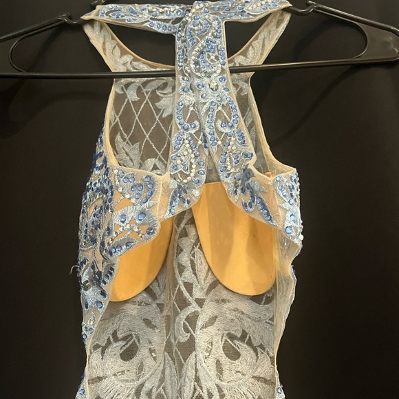 Light blue long prom dress. - Picture 8 of 8